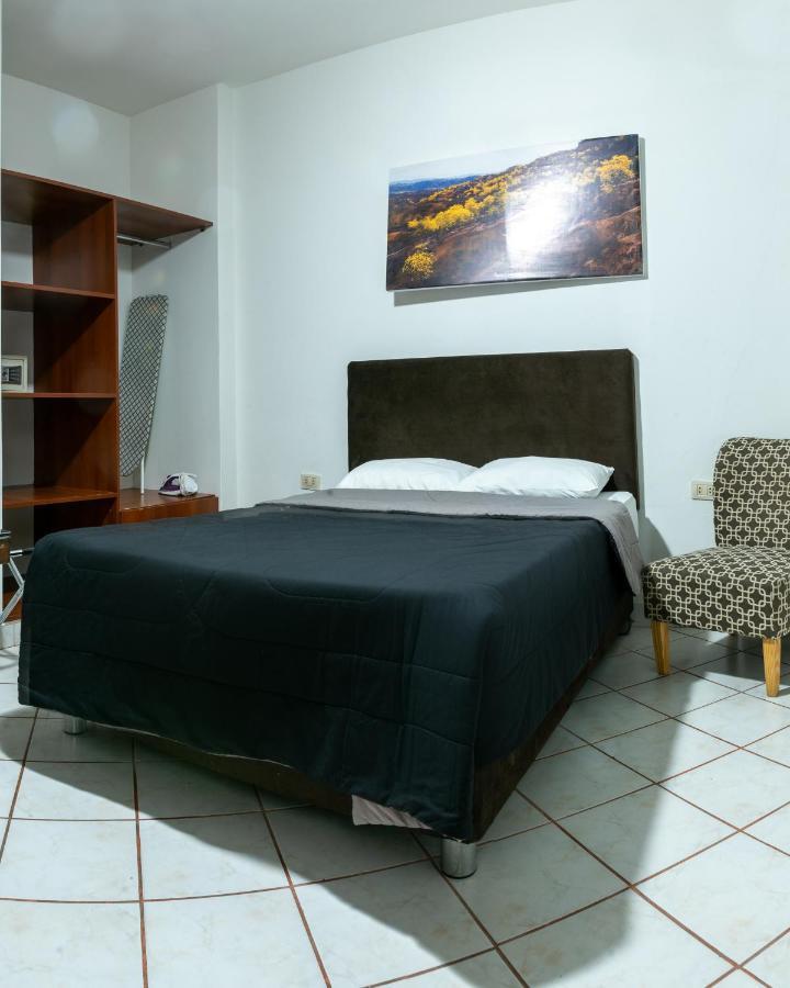 Hospedaje Gran Imperial Tumbes Ngoại thất bức ảnh
