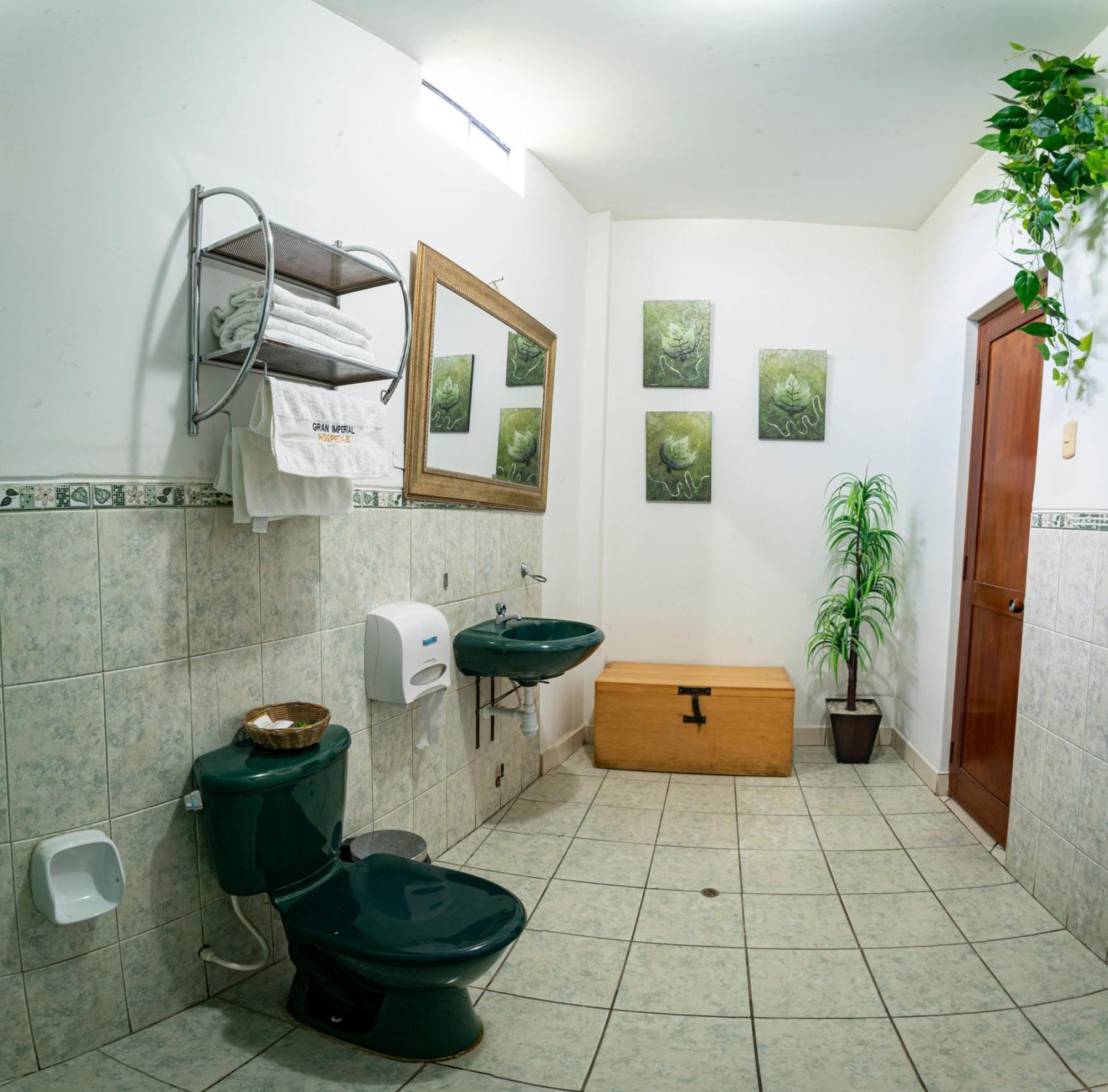 Hospedaje Gran Imperial Tumbes Ngoại thất bức ảnh